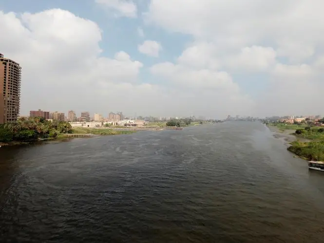 الجنيه المصري يحقق مكاسب مقابل الدولار بعد مستويات قياسية