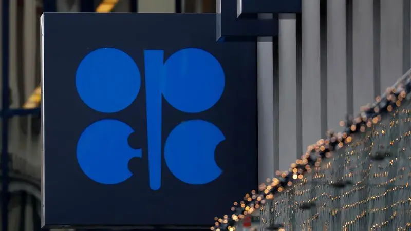 OPEC+ to discuss situation on oil market at June meeting, Russia's Novak says