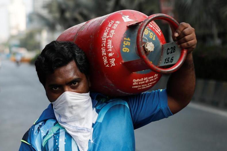 Sri Lanka suspend cooking gas cylinder sales over mystery explosions