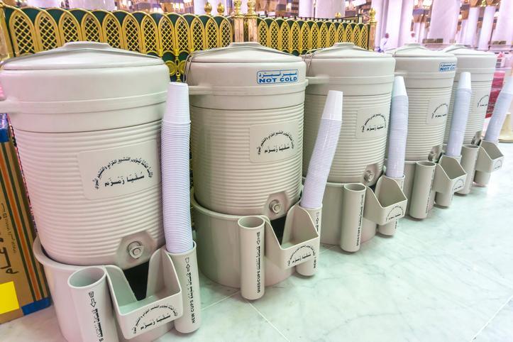 How much water does Zamzam well pump? - News