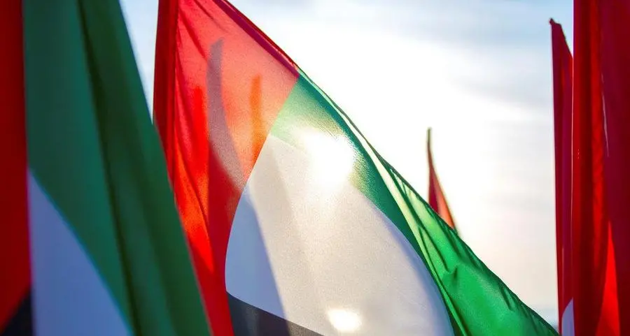 موجز زاوية: الإمارات تعتمد نظام جديد للعمل والعطلة الأسبوعية
