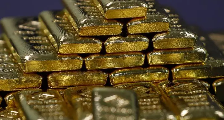 Gold rises as dollar eases ahead of US-China trade talks
