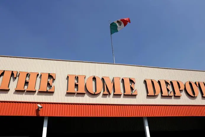 Reuters Images/Luis Cortes