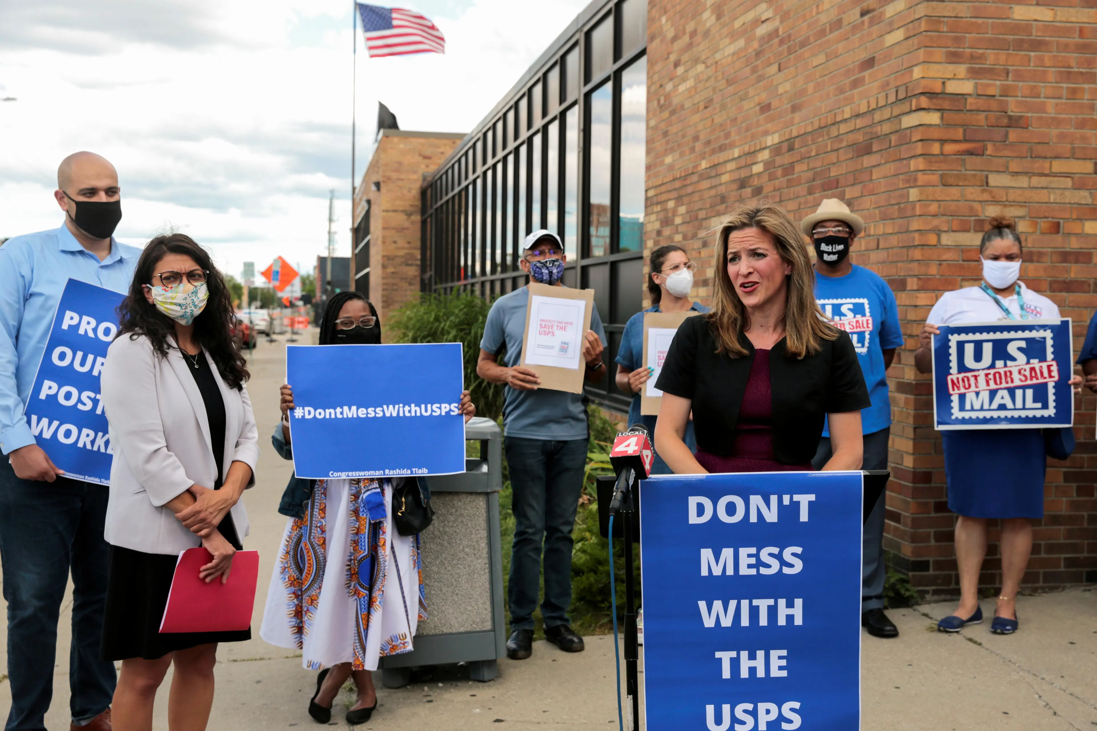 Reuters Images/Rebecca Cook