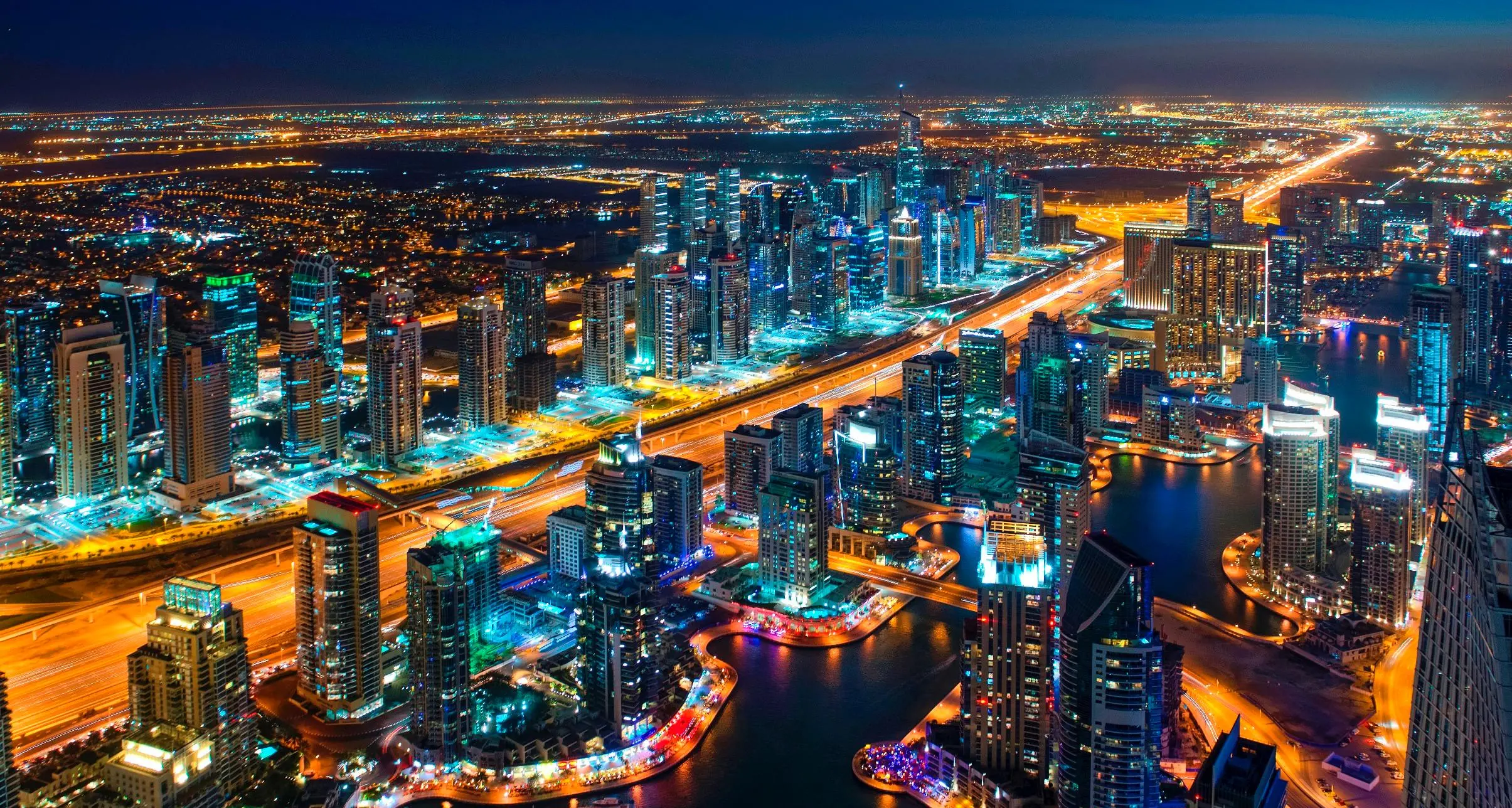 Dubai Economy issues 15,475 new licences in Q1 2021