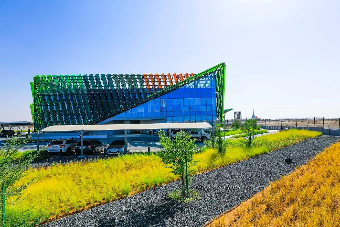 DEWA inaugurated 6 electricity transmission substations with a total investment of over AED 1.1 billion from the beginning of 2021 to 30 April 2021, including a 400 kilovolt substation at the Mohammed bin Rashid Al Maktoum Solar Park. \\r\\nImage courtesy Dubai Media Office Twitter handle.