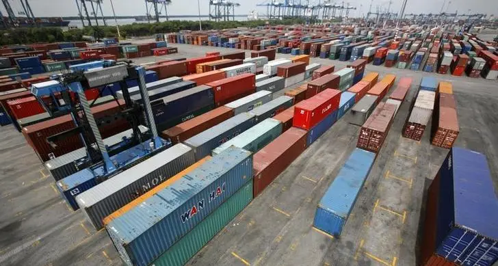 Malaysia's March exports fall 0.8% y/y