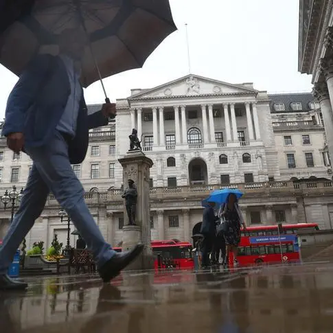 UK business downturn eases after inflation data, BoE pause: PMI