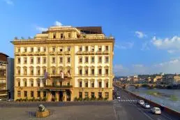 Starwood Hotels &amp; Resorts Continues Asset-Light Strategy with the Sale of The St. Regis Florence and The Westin Excelsior Florence