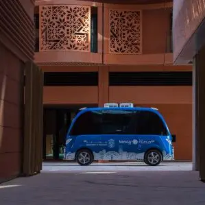 \"مصدر\" تفوز بجائزة دبي للنقل المستدام عن فئة إدارة التنقل